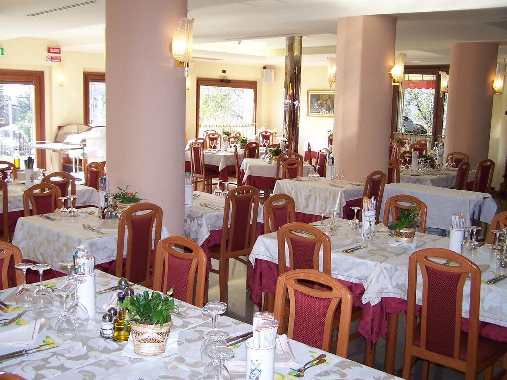 Hotel Ai Sette Nani Sistiana Εξωτερικό φωτογραφία