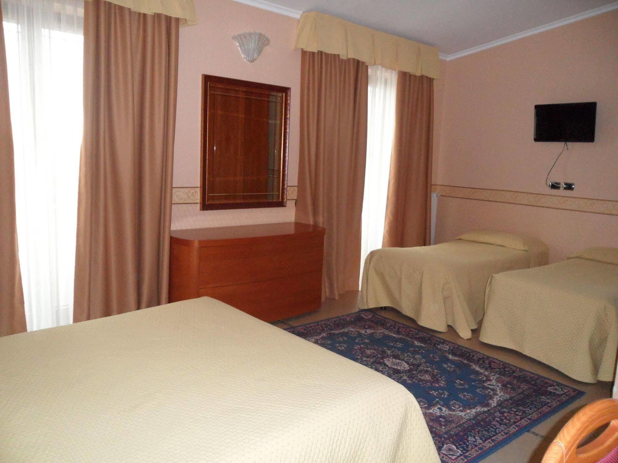 Hotel Ai Sette Nani Sistiana Εξωτερικό φωτογραφία